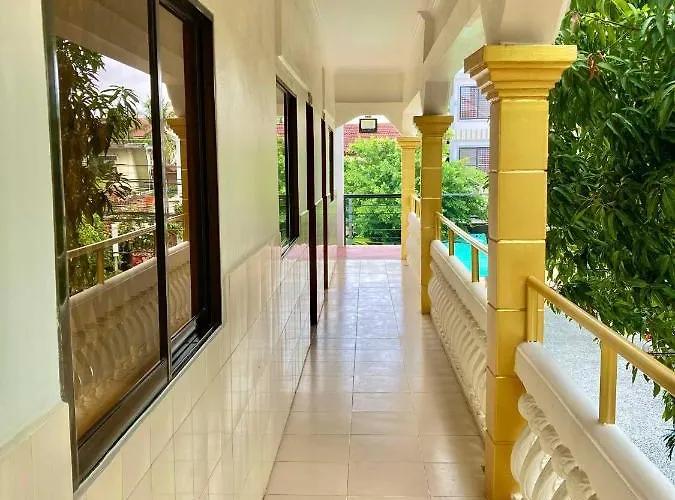 Pensjonat Garden Village & Pool Bar Siem Reap